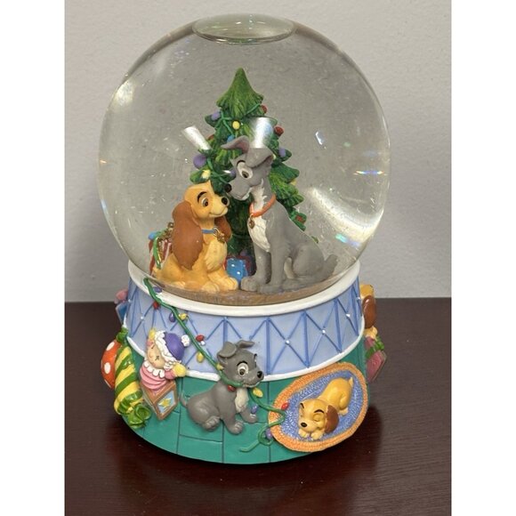 Disney Lady & The Tramp Dog Christmas Tree Deck Halls Musical Water Globe - Picture 4 of 17